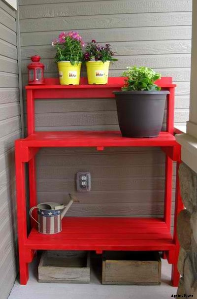 65 DIY Potting Bench Plans (Completely Free)