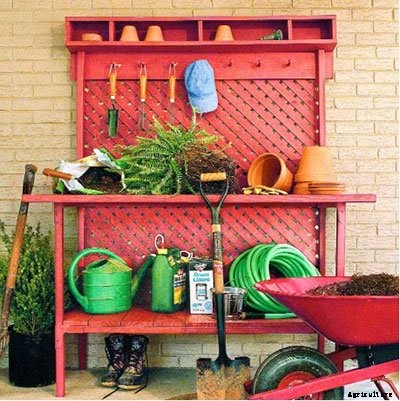65 DIY Potting Bench Plans (Completely Free)