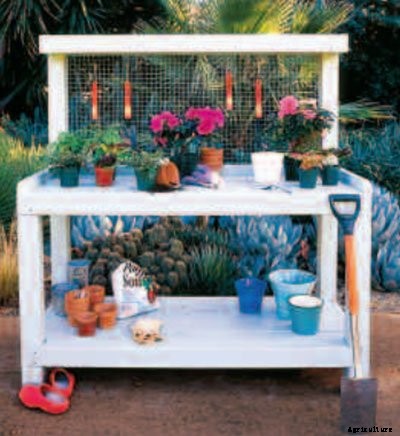 65 DIY Potting Bench Plans (Completely Free)