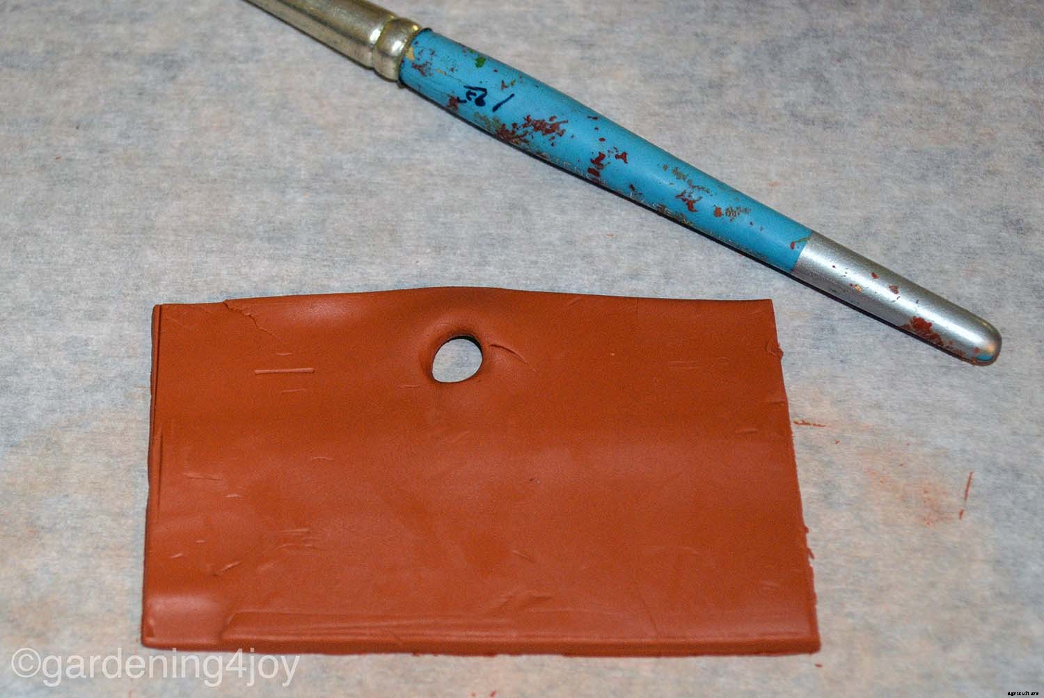 DIY Terra Cotta Garden Plant Labels