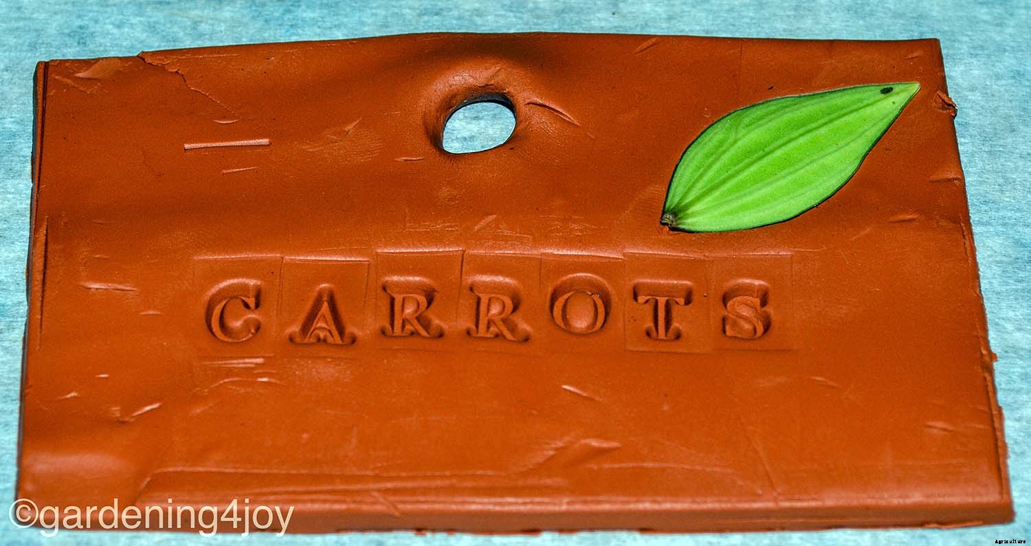 DIY Terra Cotta Garden Plant Labels