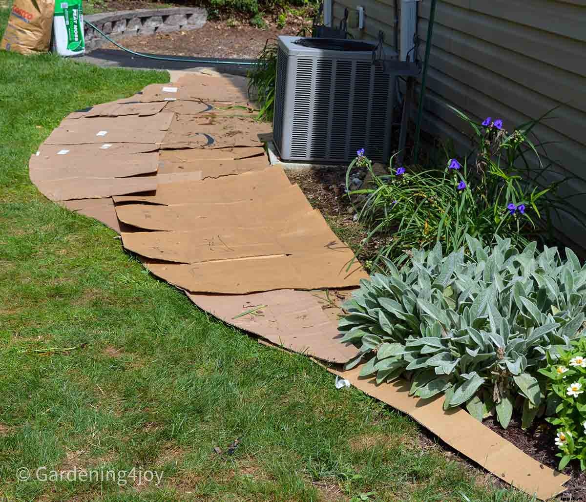 Brilliant method to create new garden beds: Lasagna Gardening