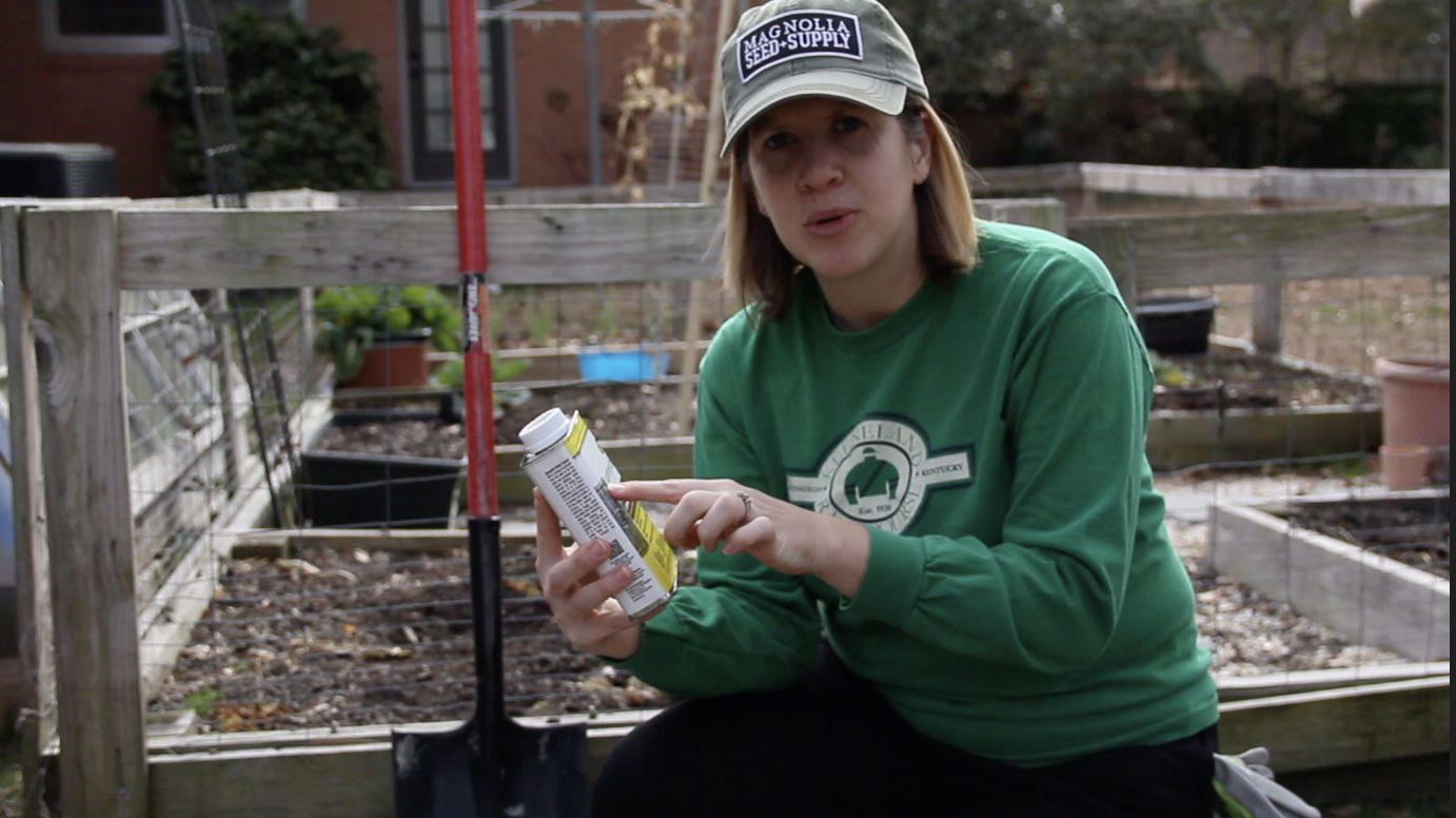 How to Clean Garden Tools