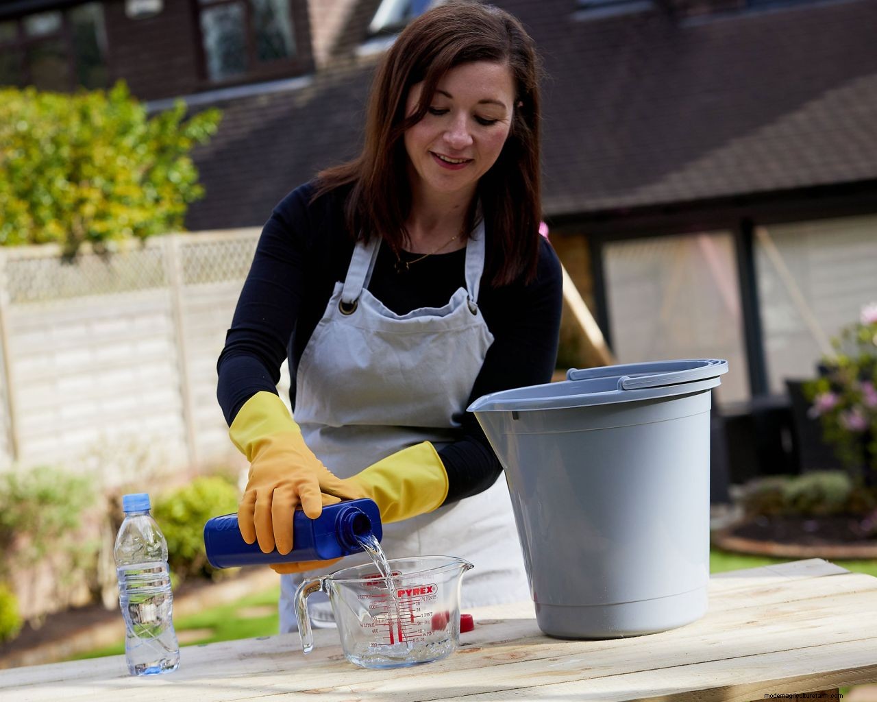 How to create an outdoor desk: easy guide to making a work-from-garden set-up