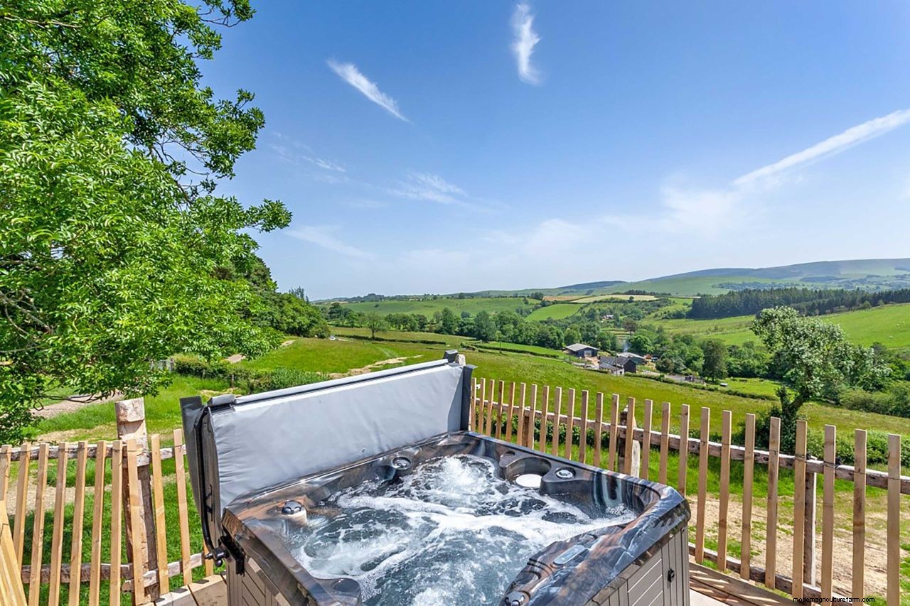 Hot tub maintenance: how to look after a hot tub in your backyard