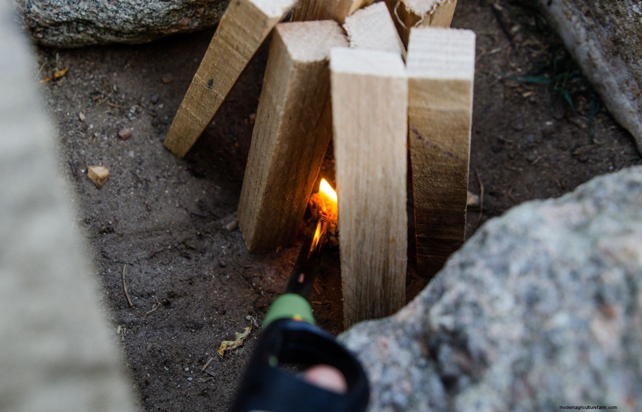 How to build a fire pit: keep warm on chilly nights with our guide