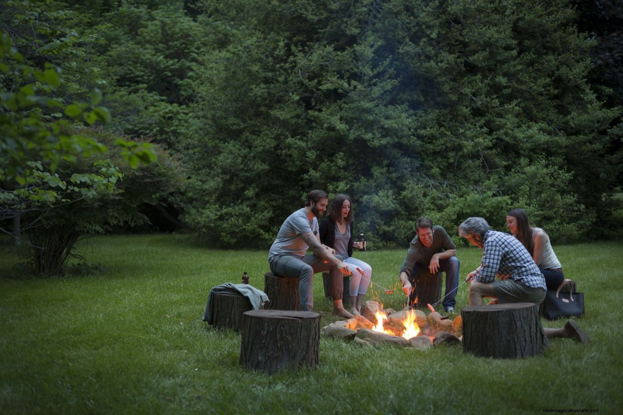 How to build a fire pit: keep warm on chilly nights with our guide