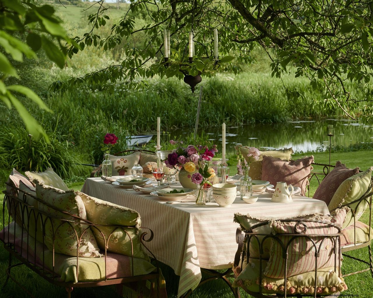 How to throw a garden tea party: simple solutions for a fun get-together