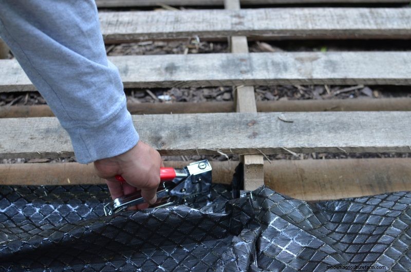 Make an Herbal Snack Bar Wall Hanging