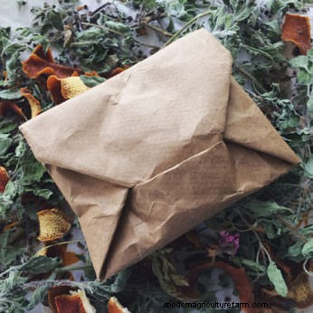 How to Make Your Own Natural Bee Smoker Fuel