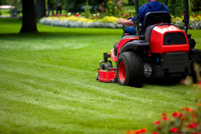 How To Install Mulching Blades On Craftsman Riding Mower?