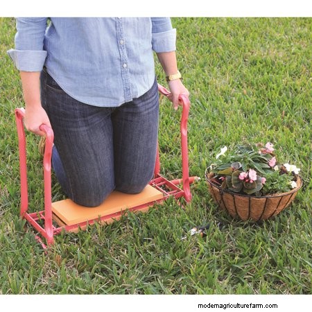 10 Walmart Garden Kneelers For A Comfortable Gardening Experience