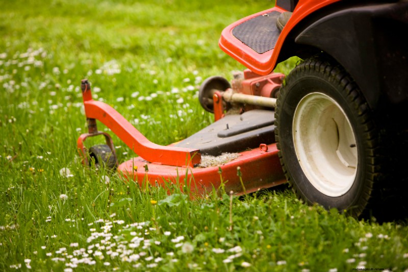 How To Keep Lawn Mower Tires From Going Flat Or Leaking
