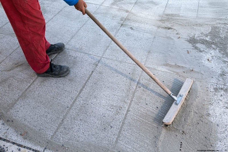 Polymeric Sand Vs Mortar: Which To Choose For Your Project