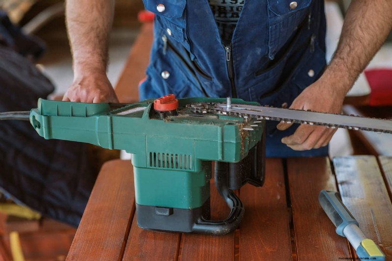 Do Chainsaw Chains Come Sharpened And With The Chain?