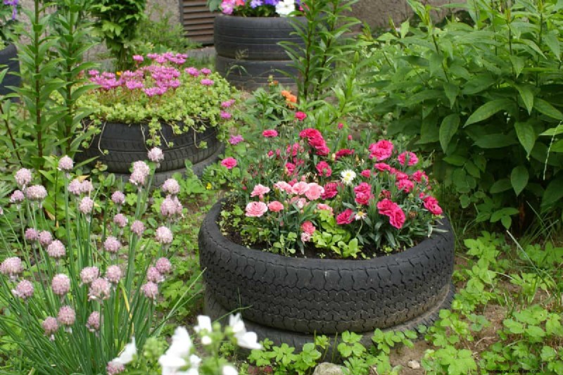 Rubber Mulch Pros And Cons – Is It Right For Your Yard?