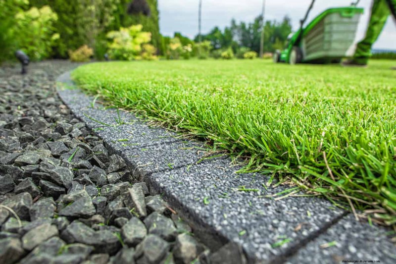 Can You Edge Wet Grass? Should You?