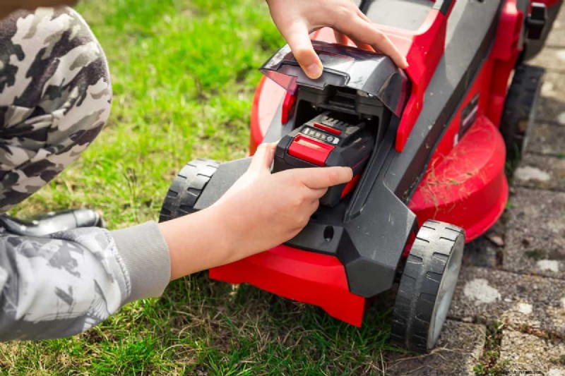 Toro Click But Won’t Start – Why And What To Do?