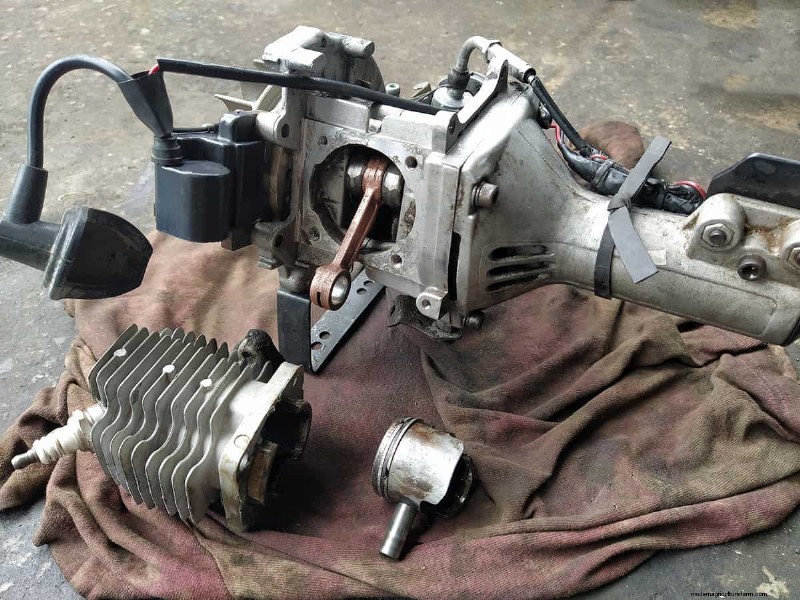 Toro Lawn Mower Smoking – Why And What To Do?