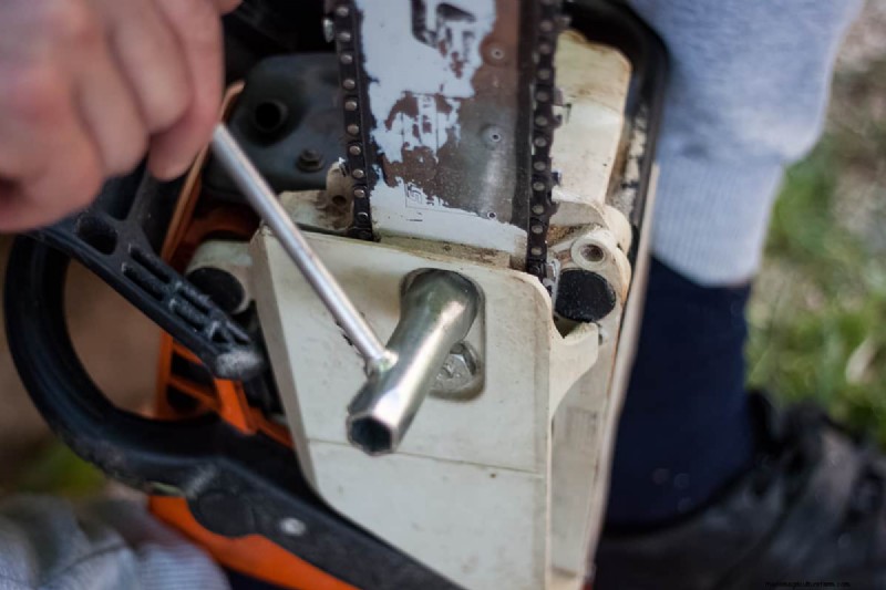 Why Is My Chainsaw Automatic Oiler Not Working?