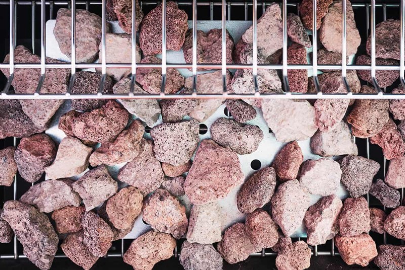 Can I Use Landscape Lava Rocks In My Gas Grill?