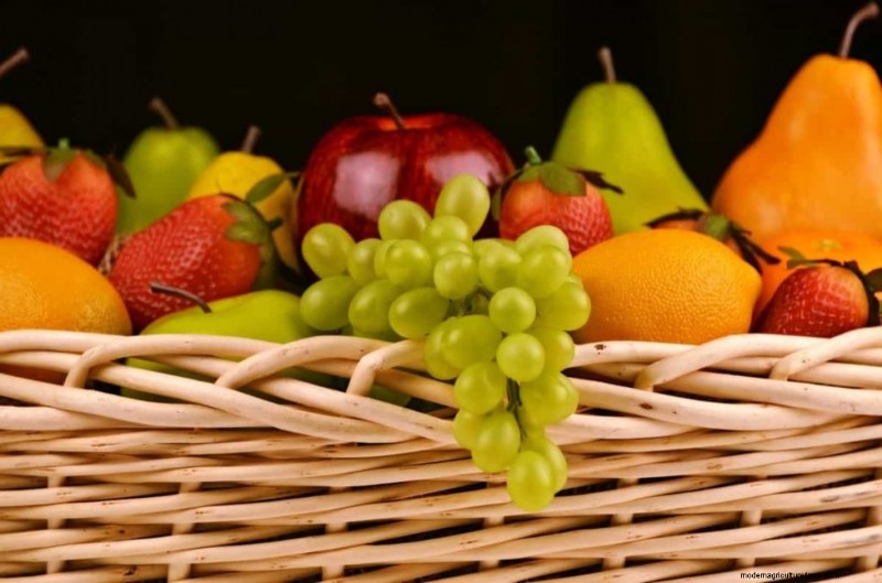 Best Fruits for Aquaponics: A Comprehensive Guide