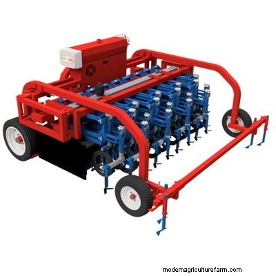 Ferrari Growtech Remoweed: Automatic Weeder for Row & Inter-Plant Weeding
