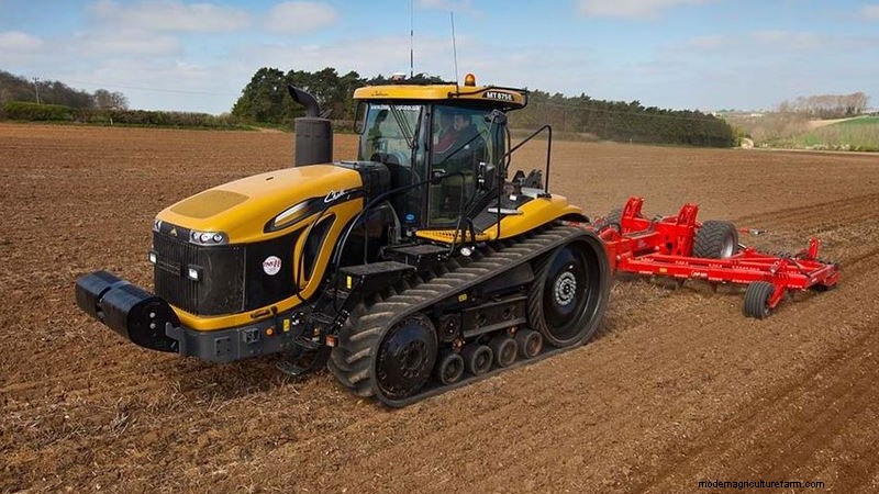 Top 15 Most Powerful Tractors Globally: Strength & Capabilities