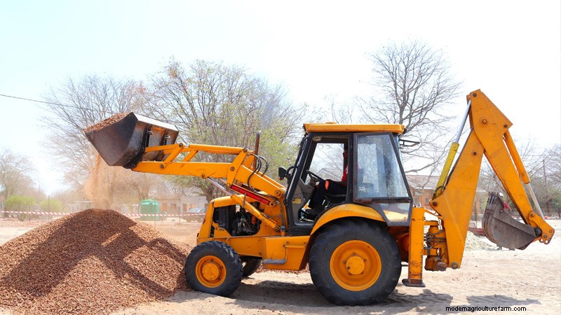 Front-End Loader Compatibility: Can It Be Installed on Any Tractor?