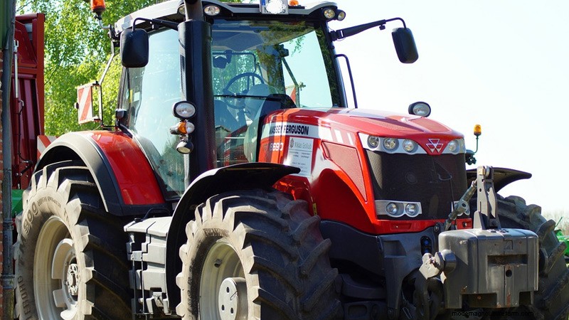 Massey Ferguson Tractors: A Comprehensive Review & Reliability Analysis