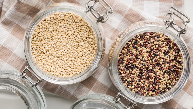 Quinoa Harvesting Guide: Timing & Best Practices