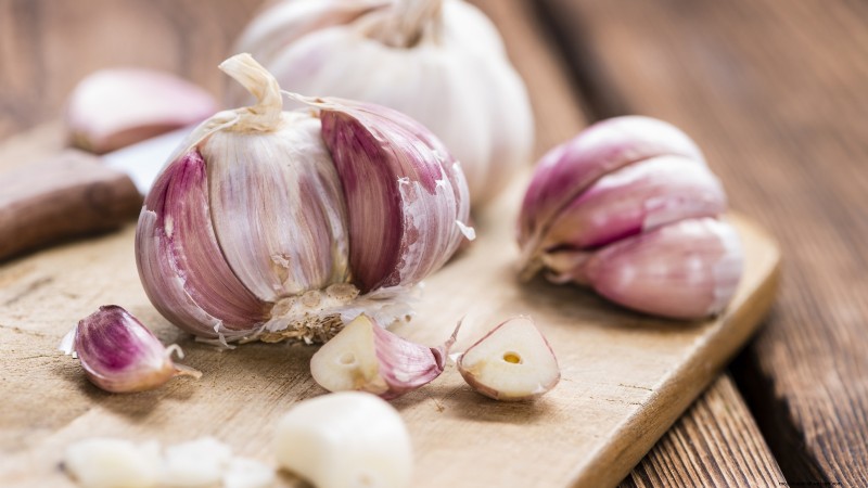 Garlic Yield: How Many Cloves Per Bulb & Planting Guide