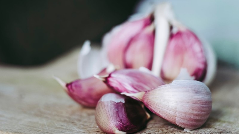 Chesnok Red Garlic: Planting, Growing & Care Guide | [Your Brand]