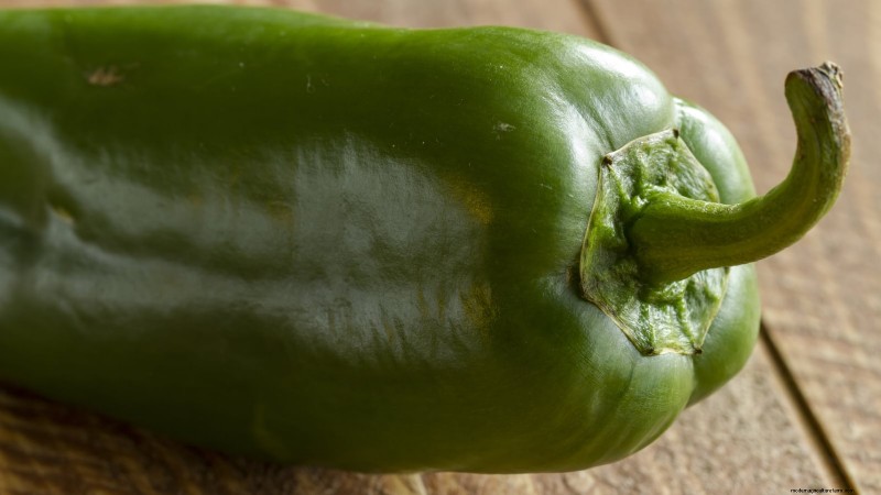Anaheim Peppers: Planting, Growing & Care Guide | [Your Brand/Website Name]