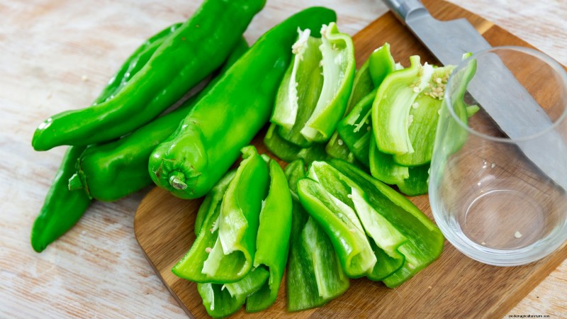 Anaheim Peppers: Planting, Growing & Care Guide | [Your Brand/Website Name]