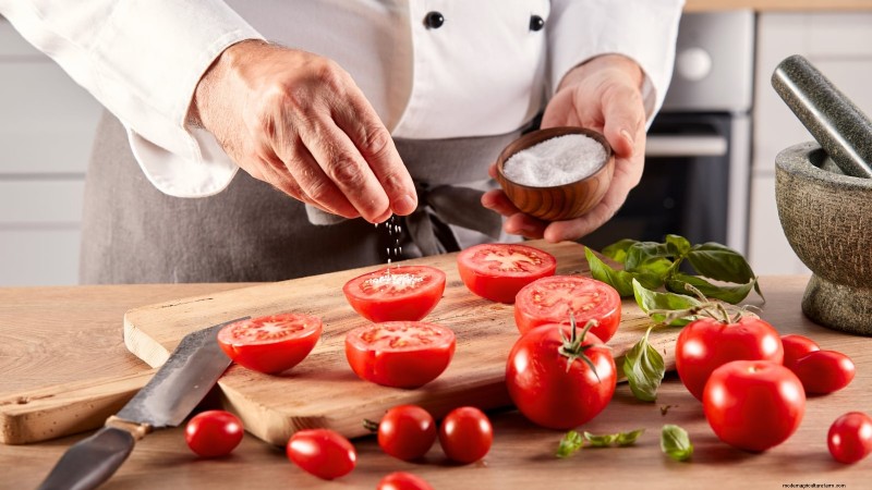 Unlock Exceptional Tomato Flavor: 13 Expert Growing Tips