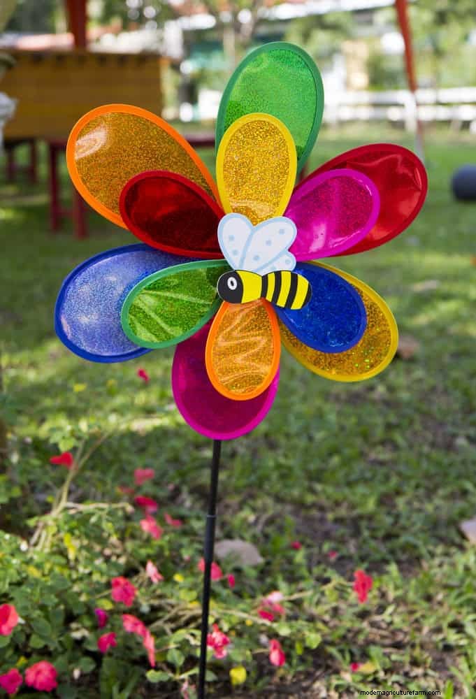 HOA Garden Rules: 15 Features That Often Violate Regulations