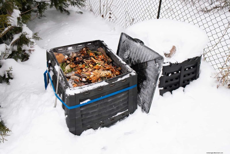 Backyard Composting Laws: Is It Legal in Your Area?