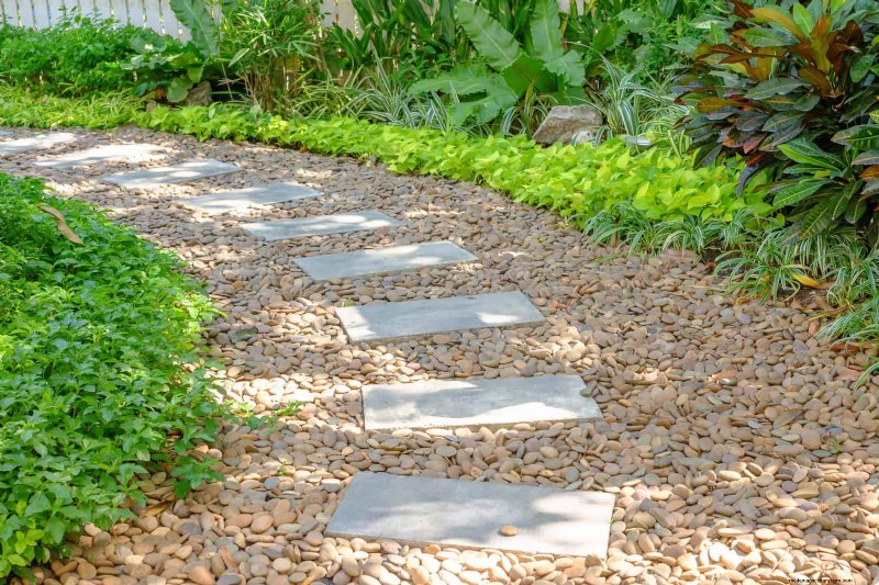 Easy Summer Gardening & Landscaping: 21 Low-Effort Projects