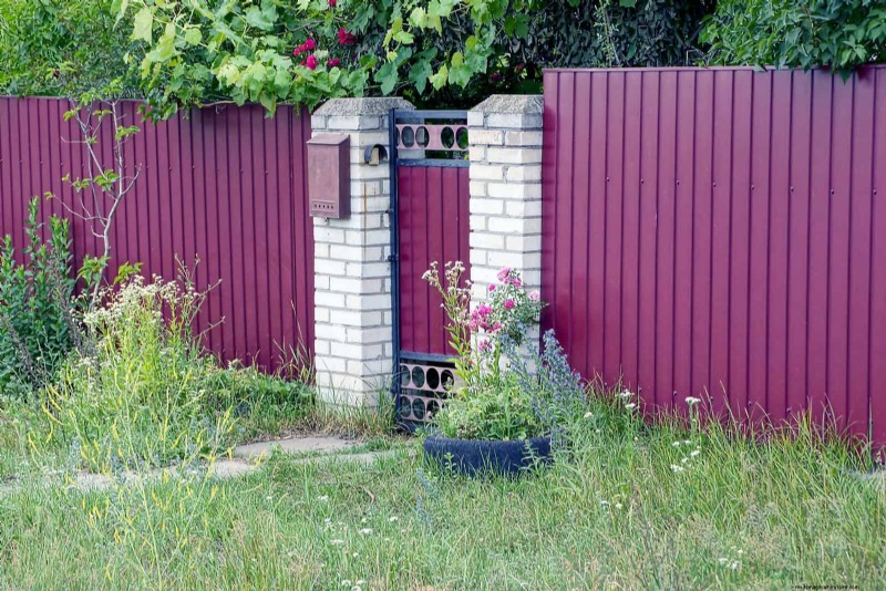16 Common Front Walkway Mistakes & How to Fix Them