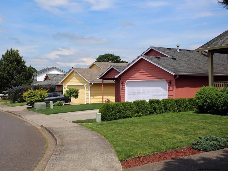 Blocking Neighbor Views with Landscaping: Legal Rights & Best Practices