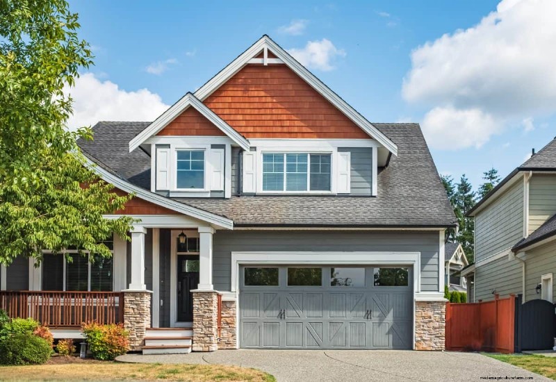 Blocking Neighbor Views with Landscaping: Legal Rights & Best Practices