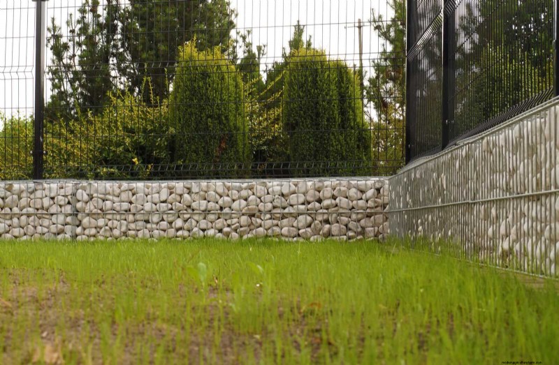 Best Border Ideas for Walkways & Garden Edges | Depositphotos