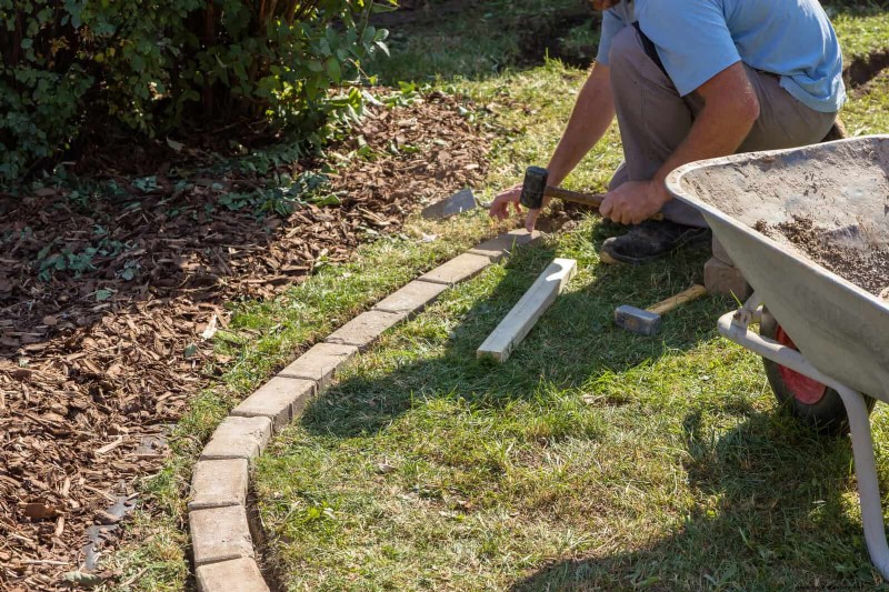 Transform Your Yard: 30 Simple Landscaping Ideas for BBQ Season