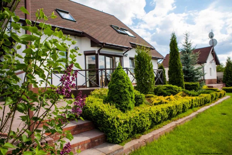 Fire-Safe Landscaping: 25 Risk Factors to Consider