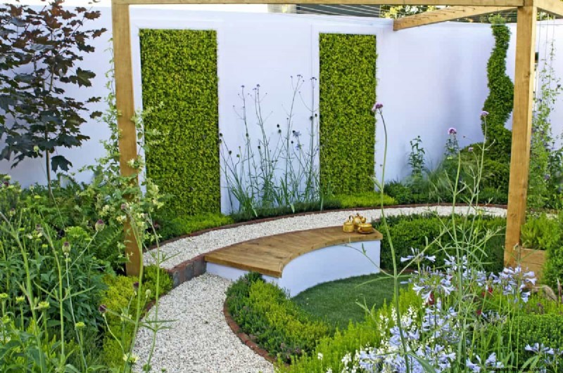 Garden Layout Mistakes: 25 Traps to Avoid for a Thriving Landscape