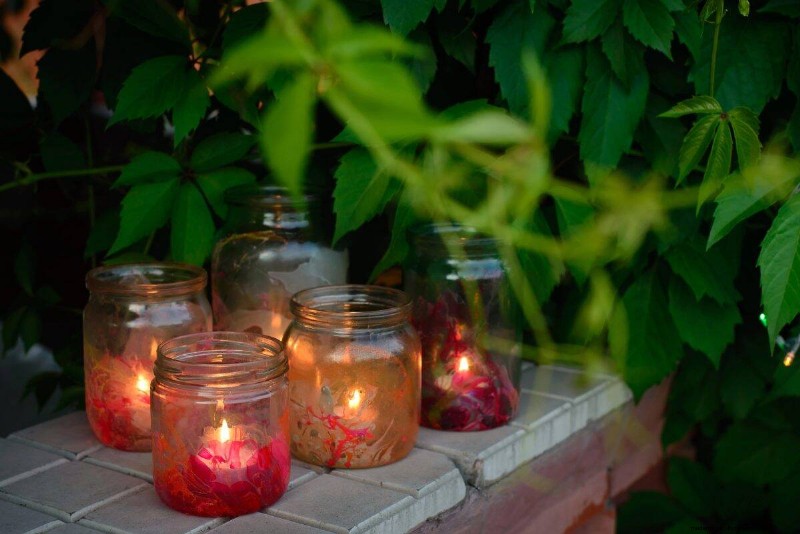 Outdoor Lighting Ideas: Transform Your Garden After Dark | Depositphotos
