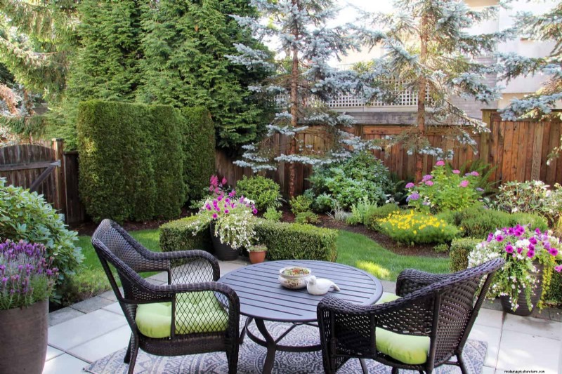 Midwest Spring Gardening: 13 Frost-Tolerant Plants for April Planting