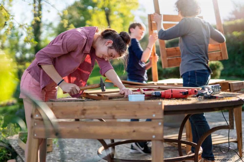 Quick & Easy Gardening Projects: Refresh Your Garden in an Afternoon