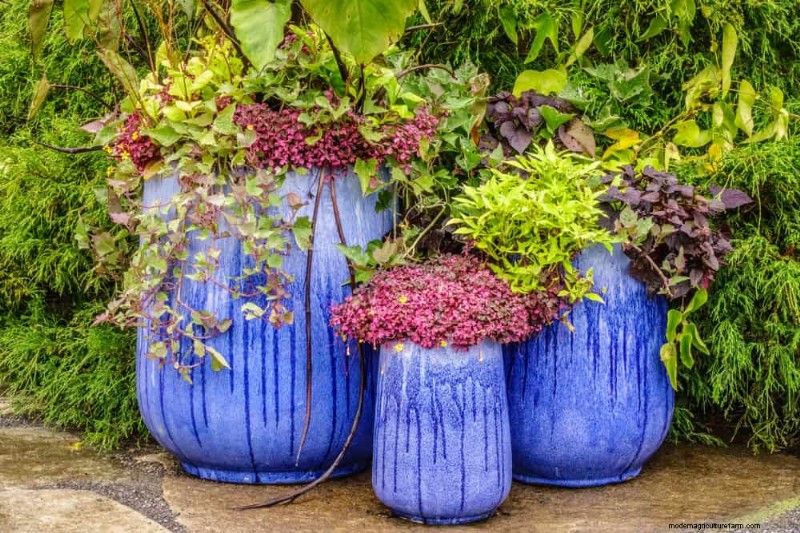 12 Simple DIY Garden Projects for a Spring Yard Refresh